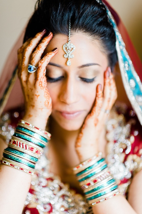 50+ South Indian Bridal Portraits We Have Fallen In Love With! |  WeddingBazaar