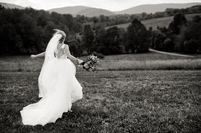 VA Mountain Wedding | Annie and Mat